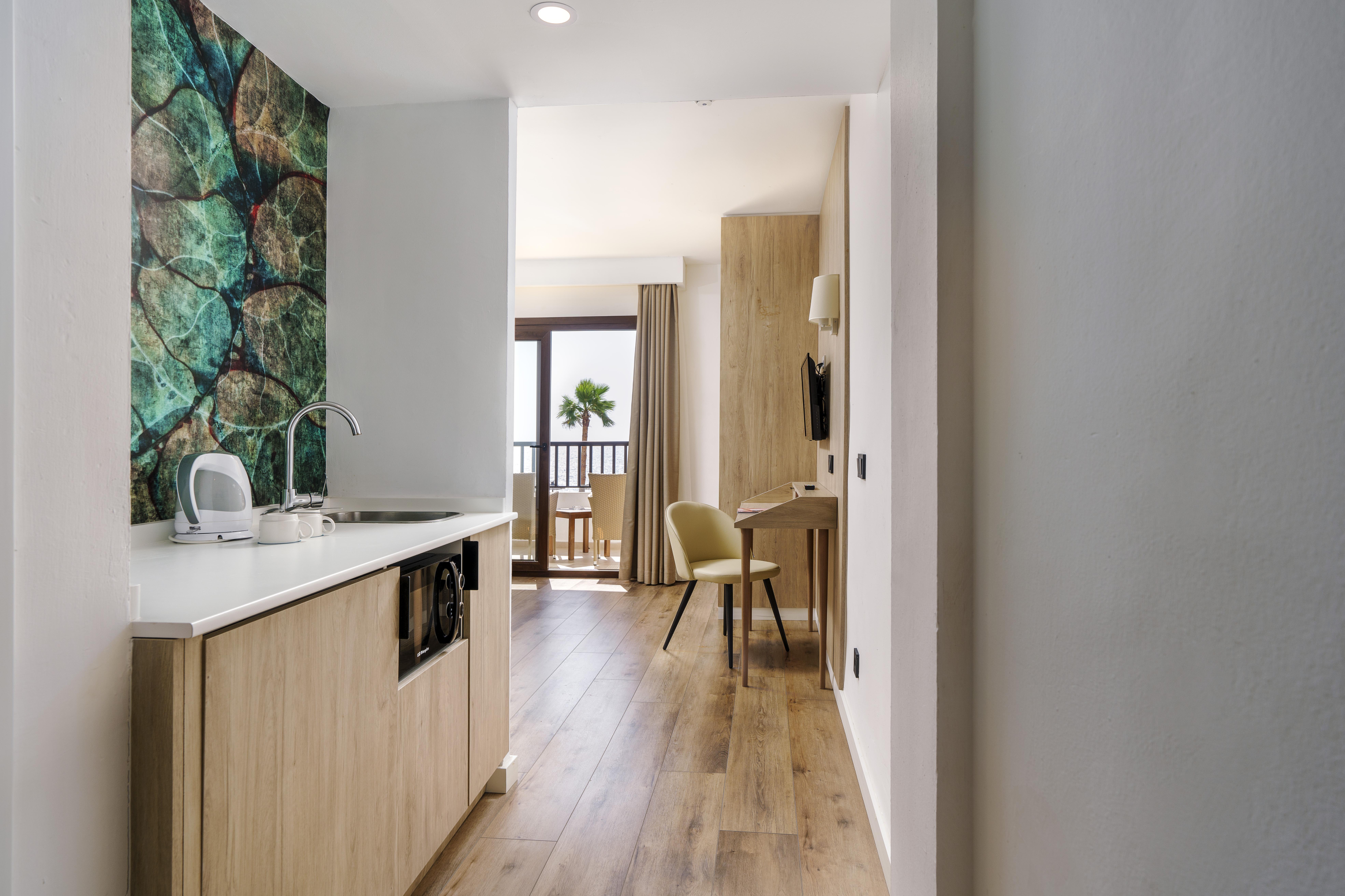 Alua Suites Las Rocas Cala d'Or  Ngoại thất bức ảnh